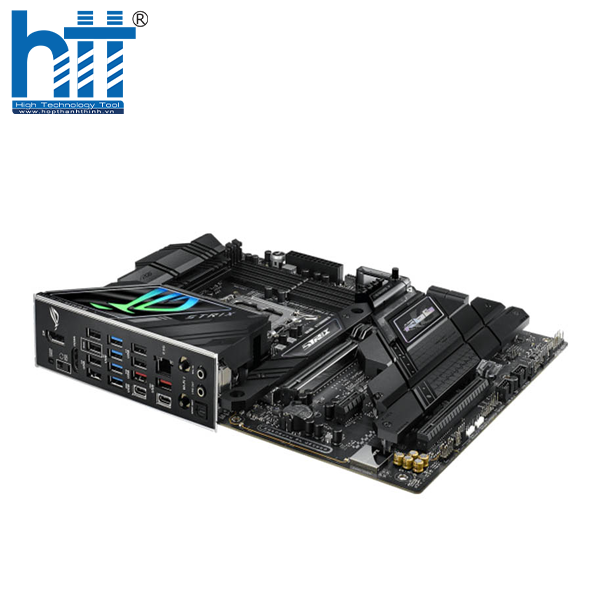 Bo mạch chủ hỗ trợ tổng cộng năm khe M.2 NVMe PCI Express 4.0 cùng bốn cổng SATA 6Gb.