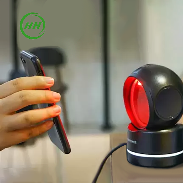 Máy quét mã vạch Honeywell HF680 dễ dàng quét mã QR từ màn hình điện thoại di động.