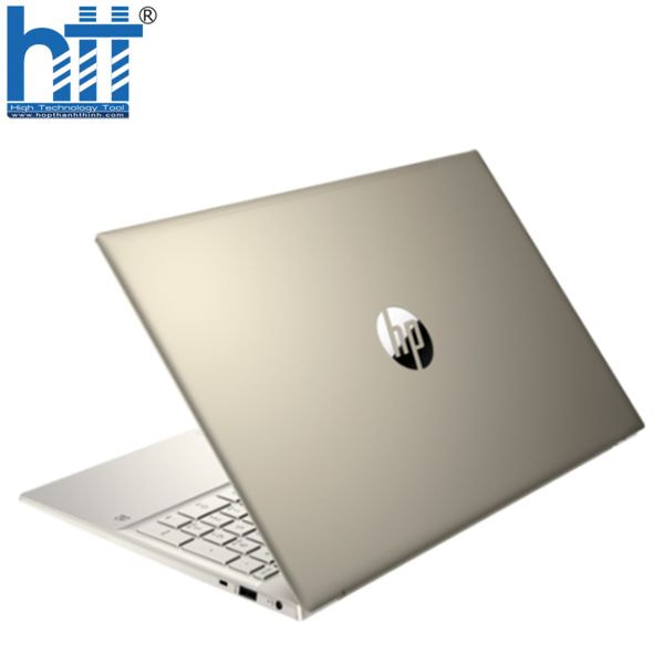 Phần bàn phím và trackpad được thiết kế hợp lý, tạo sự cân đối hoàn hảo.