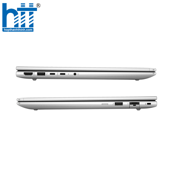 Touchpad rộng rãi với bề mặt nhẵn mịn.