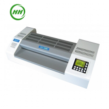 Máy ép Plastic SKY 335R6
